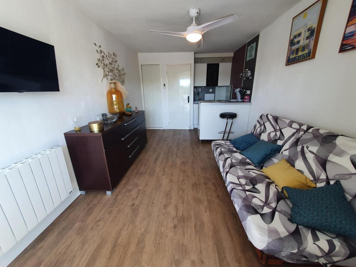 Studio Cabine Mer Et Pinede 26M2: 4Pers, Neuf, Cosy ลา กร็องเดอ-ม็อต ภายนอก รูปภาพ